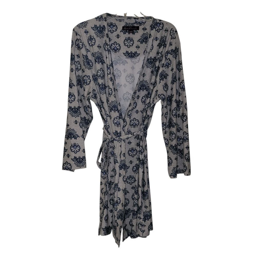 Gloria Vanderbilt Gray and Navy Floral Robe